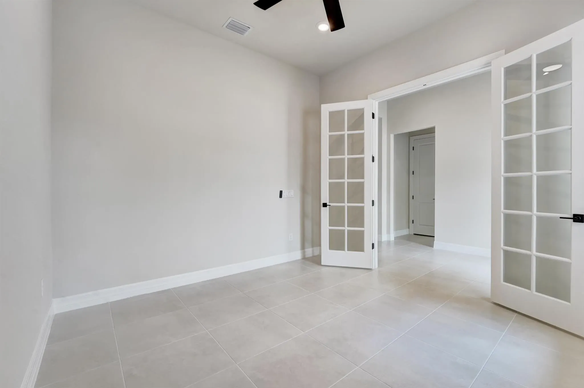 5329 Blue Reed Lane