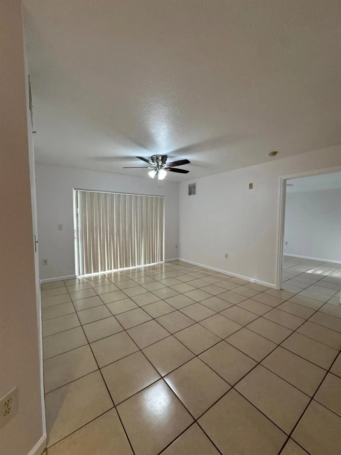 191 SW Palm Drive, #107