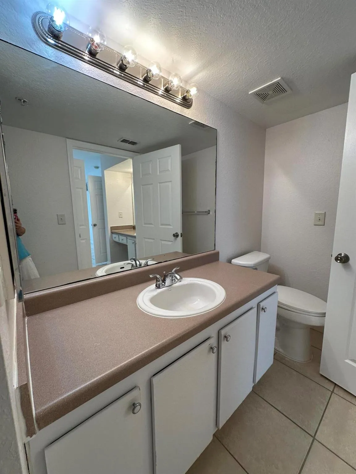 191 SW Palm Drive, #107