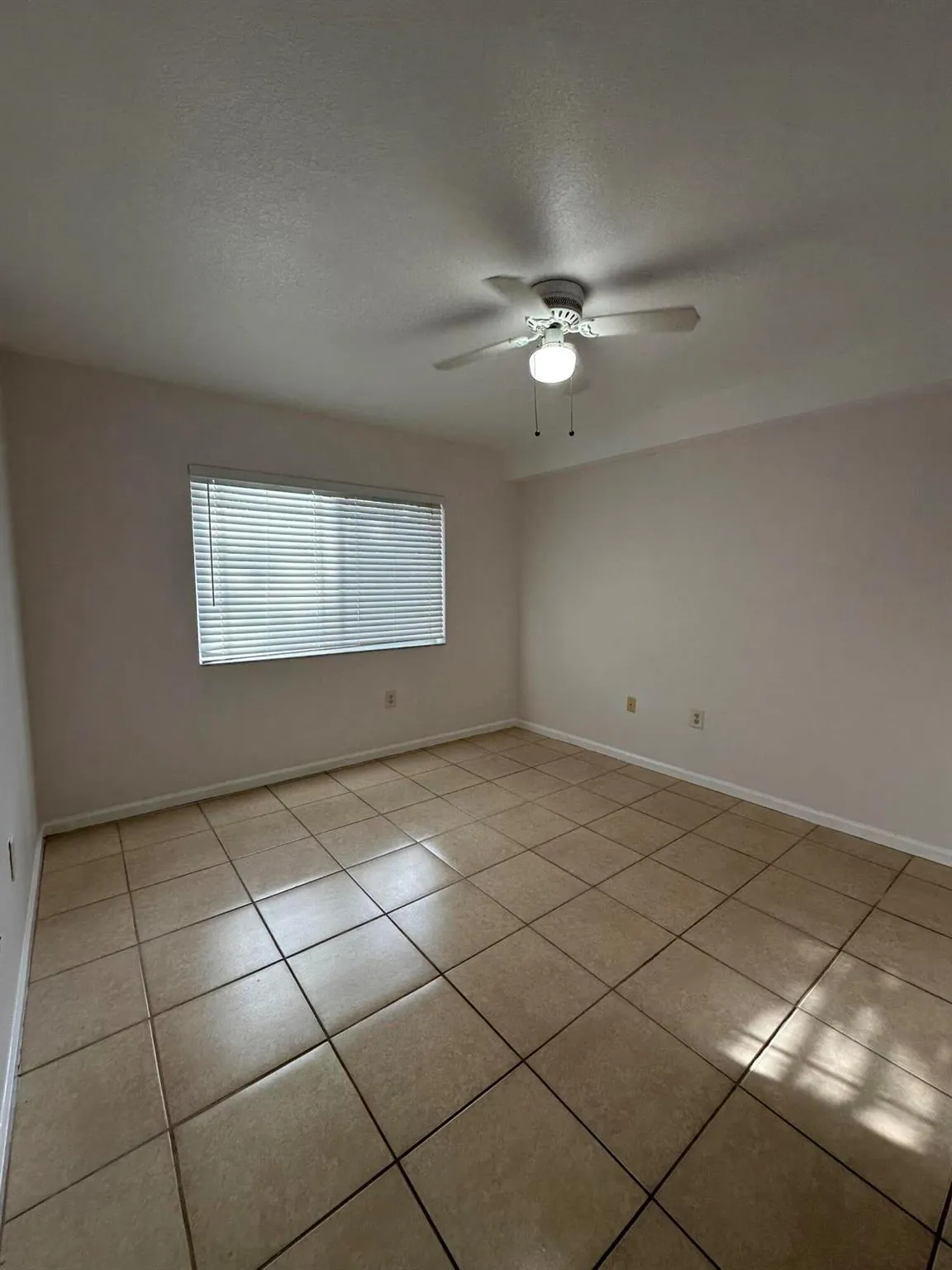 191 SW Palm Drive, #107