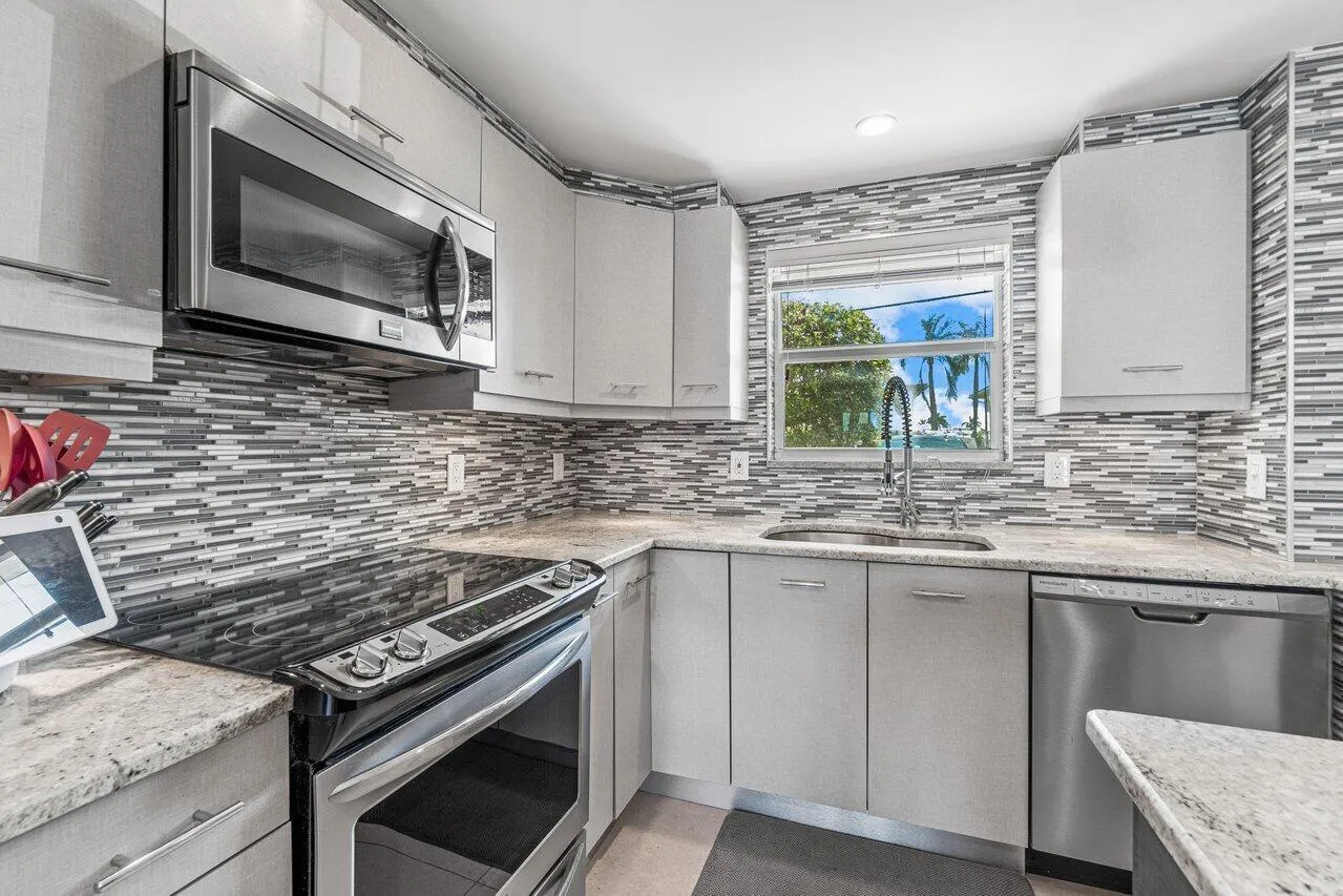 2311 NE 36th Street, #1a