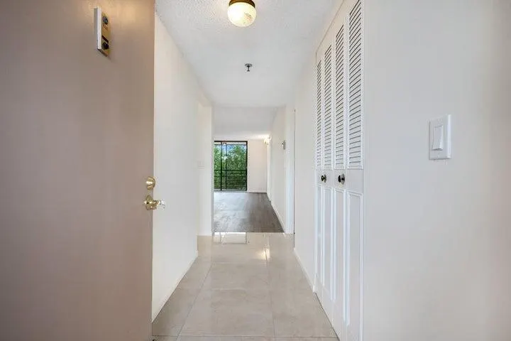 7770 Tahiti Lane, #405