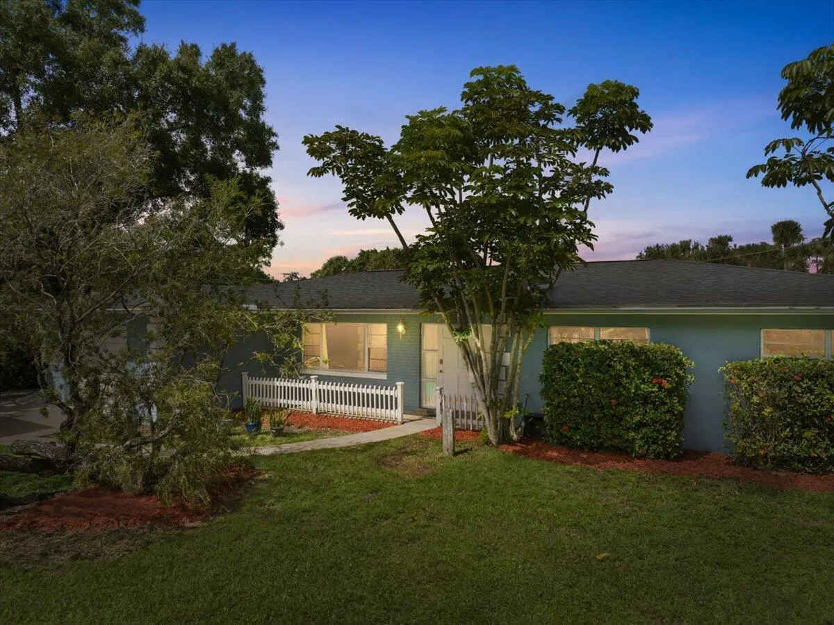 7508 Pensacola Road