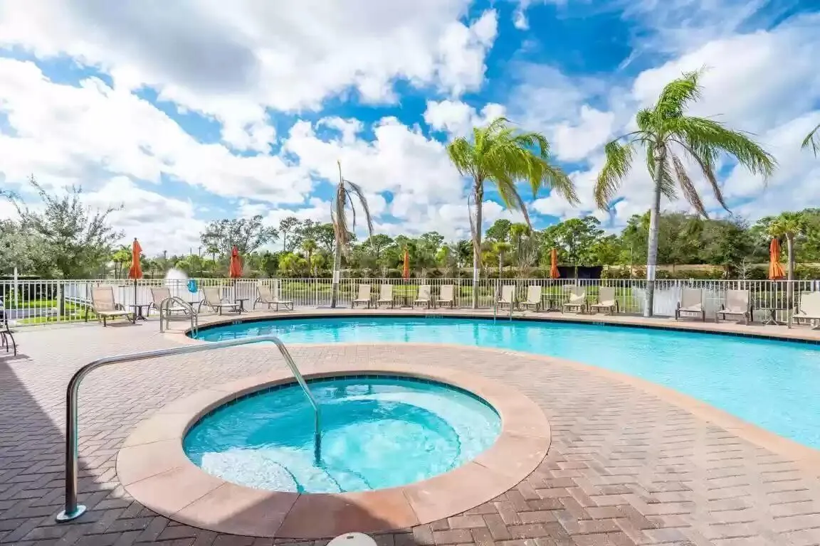 5902 Monterra Club Drive
