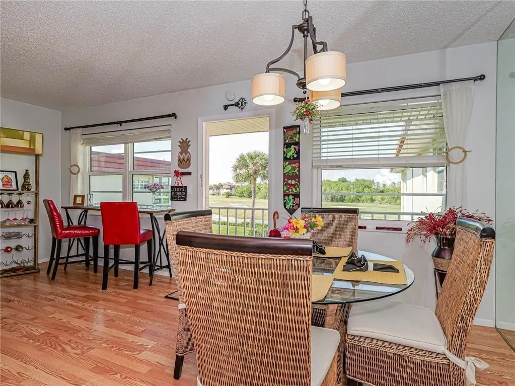 73 Royal Oak Court, #203