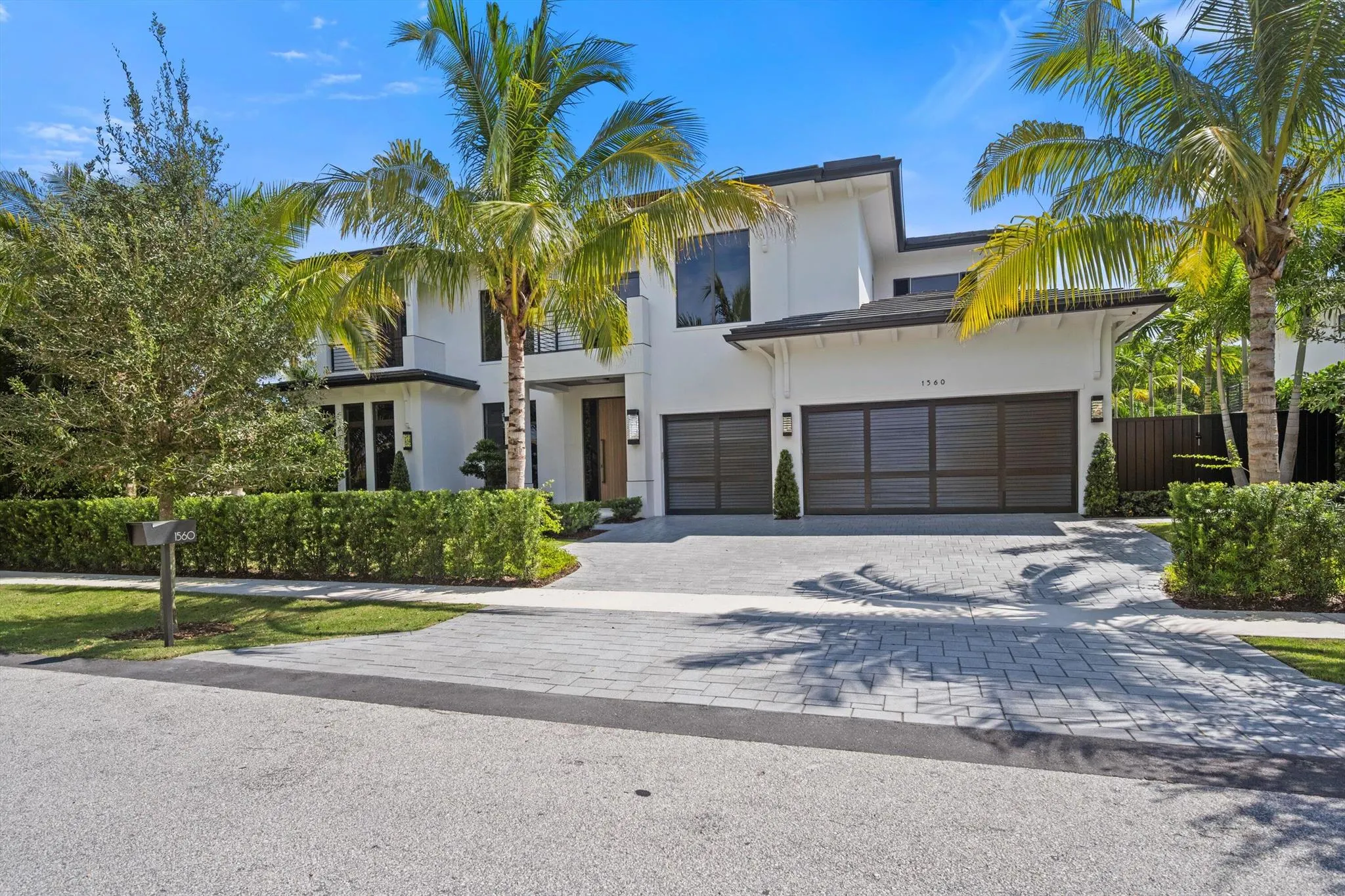 1560 SW 6th Avenue SW
