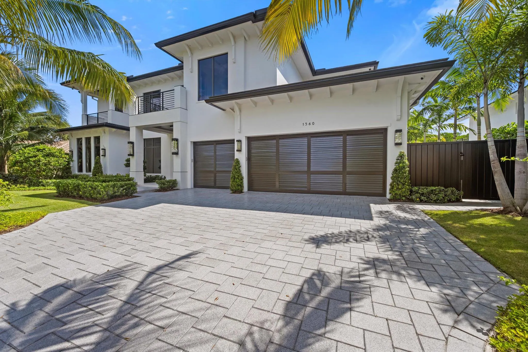1560 SW 6th Avenue SW