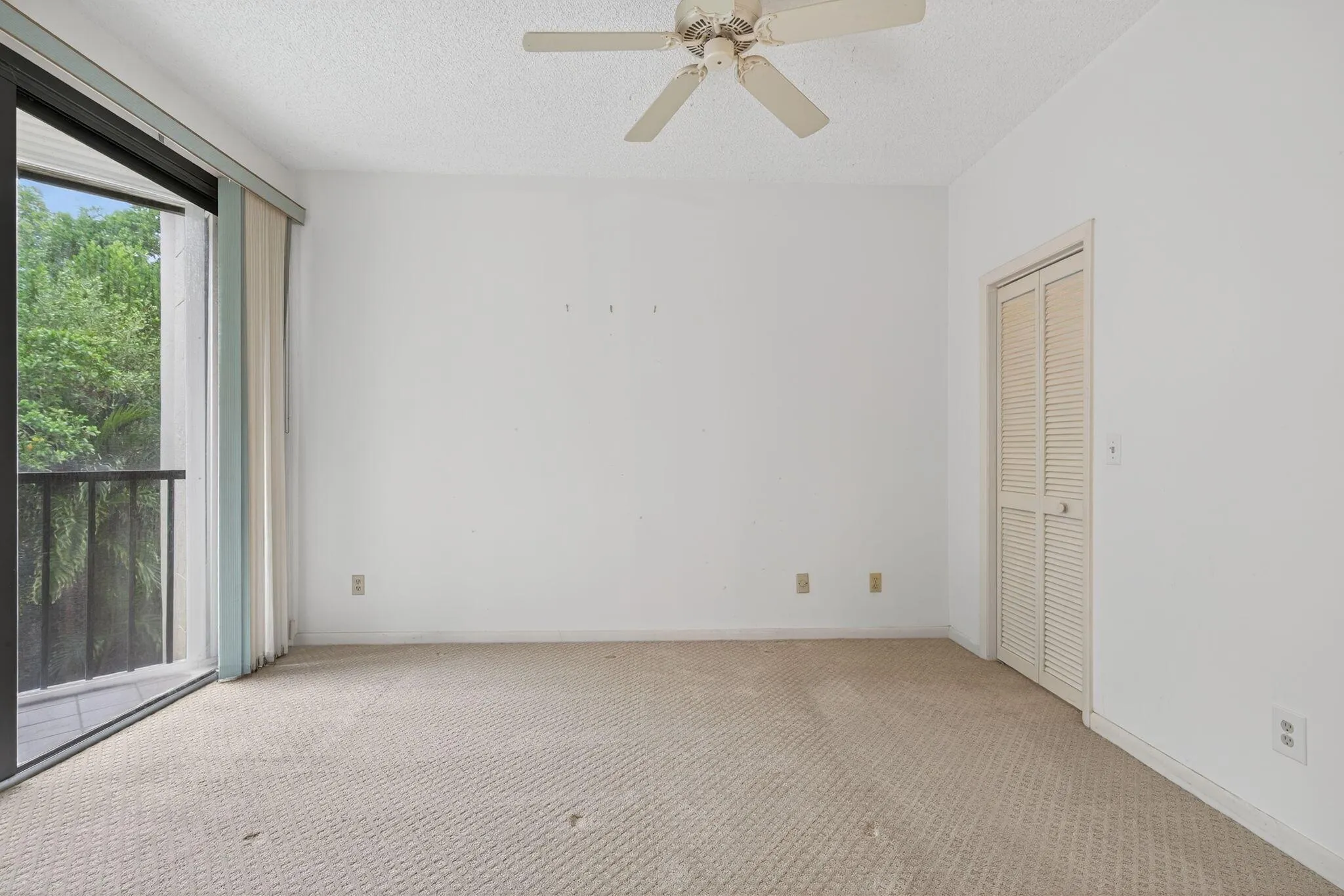 221 NE Plantation Road, #213