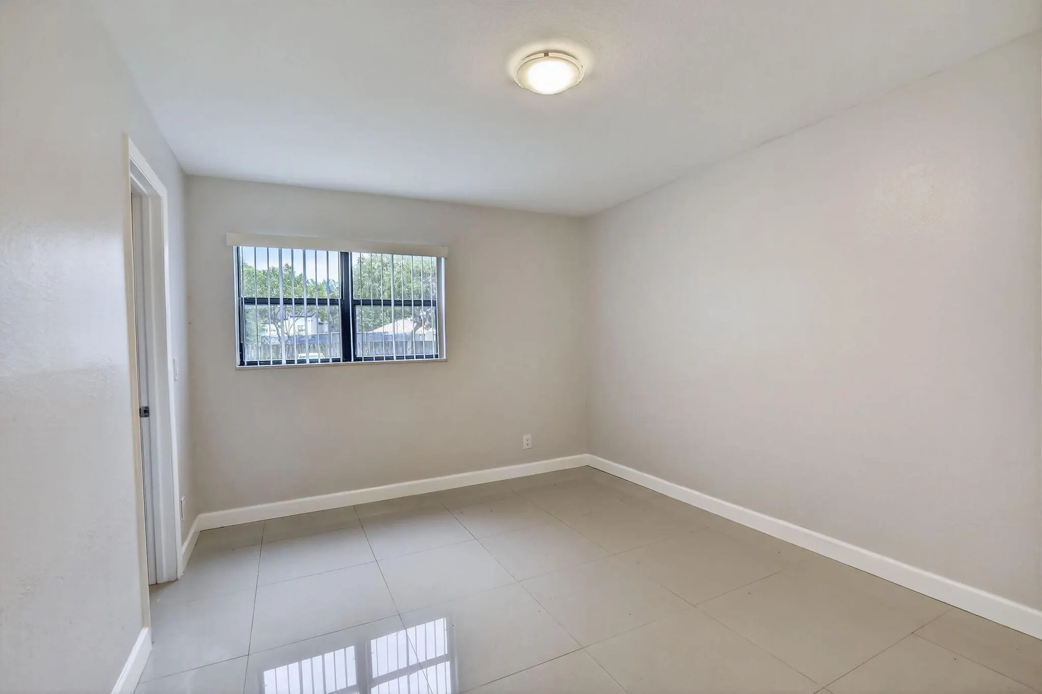 8789 NW 39 Street, #8789