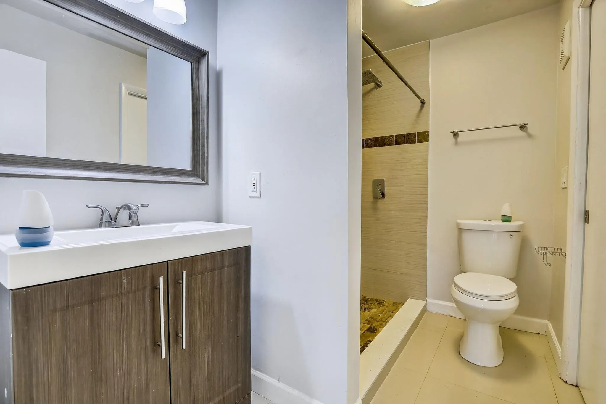 8789 NW 39 Street, #8789
