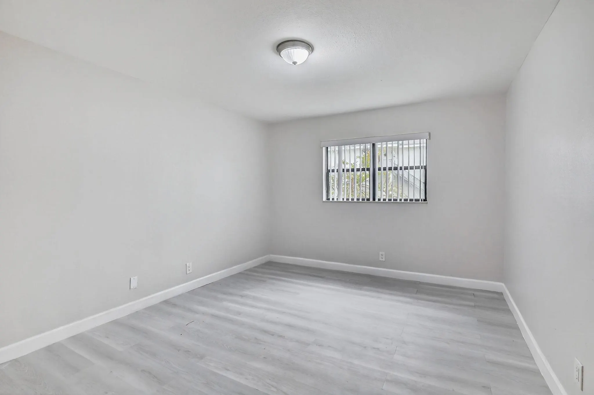 8789 NW 39 Street, #8789