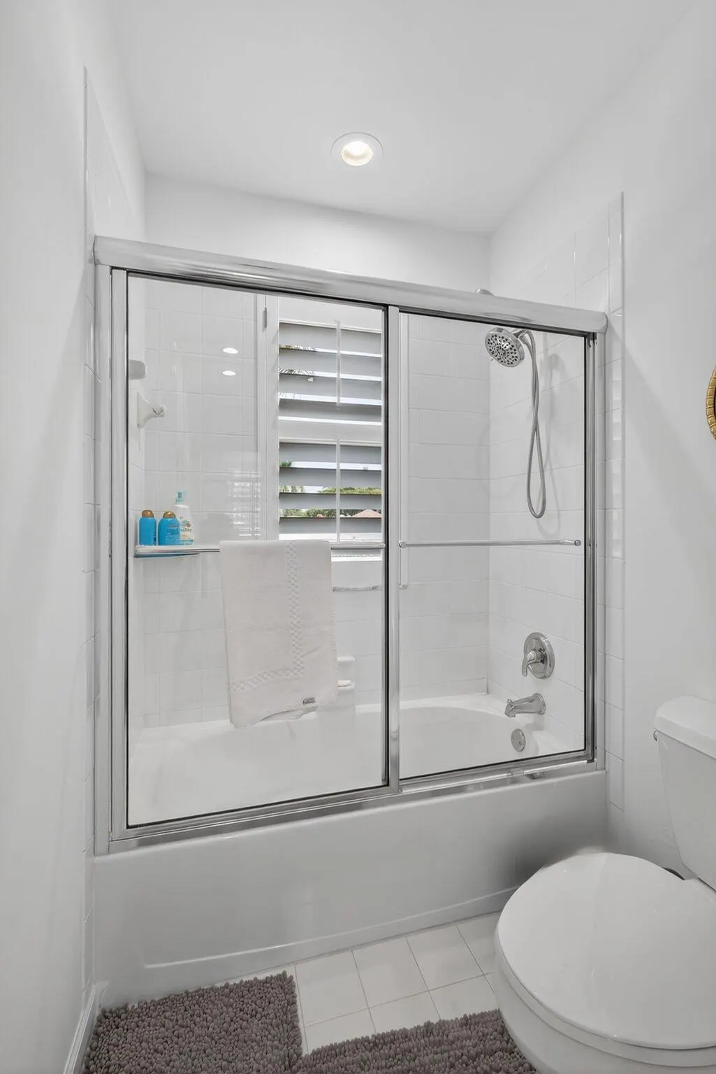 7641 Gumbo Limbo Court