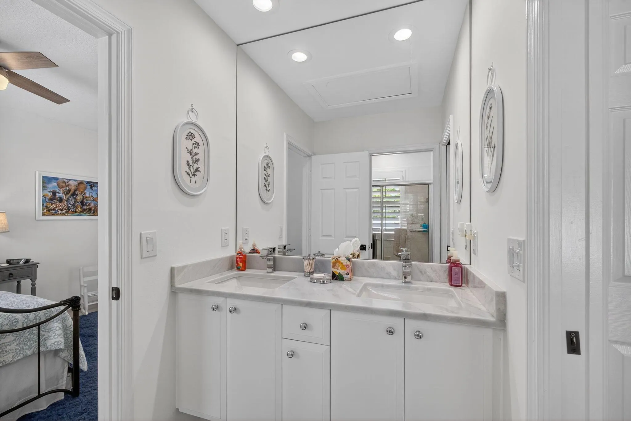 7641 Gumbo Limbo Court