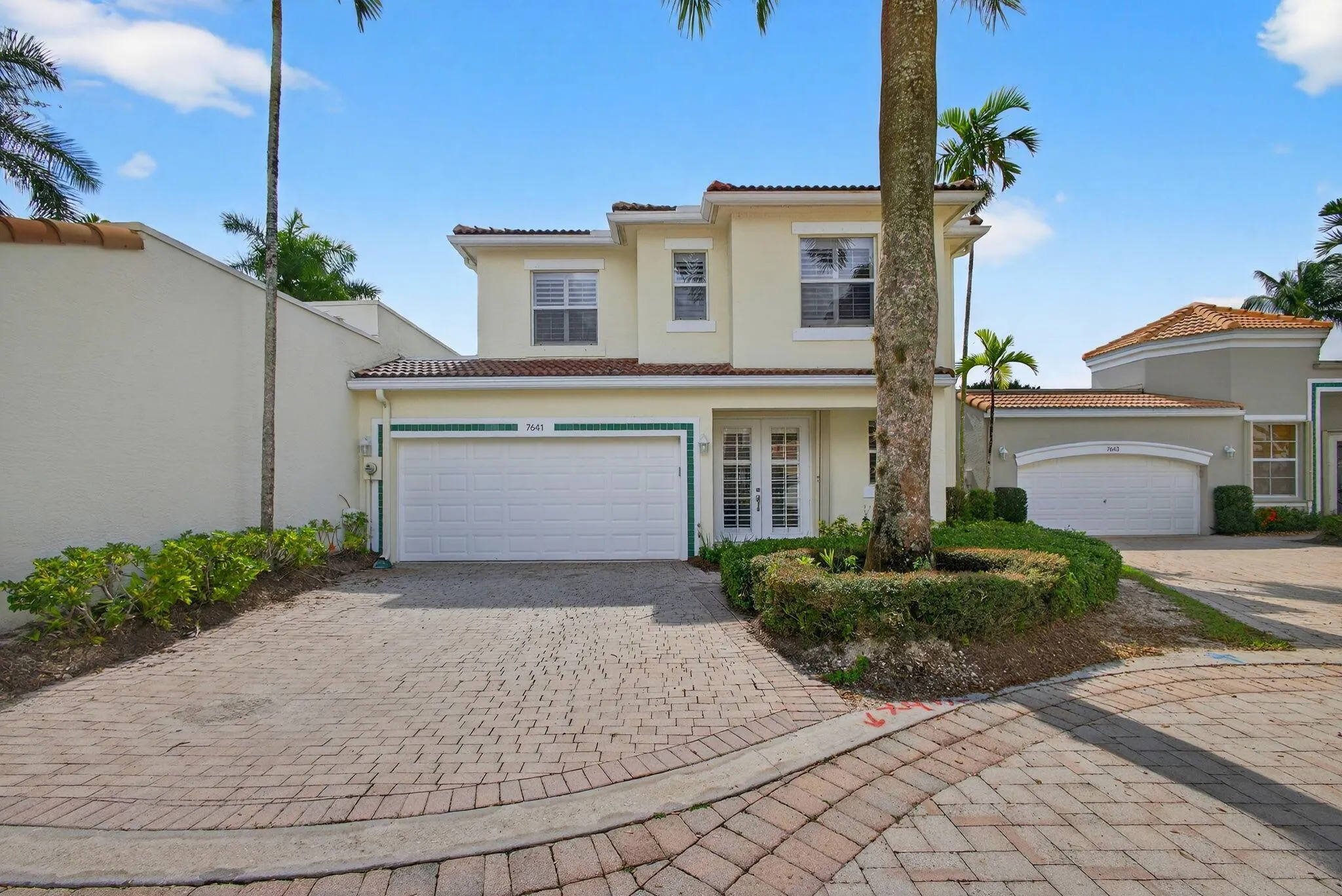 7641 Gumbo Limbo Court