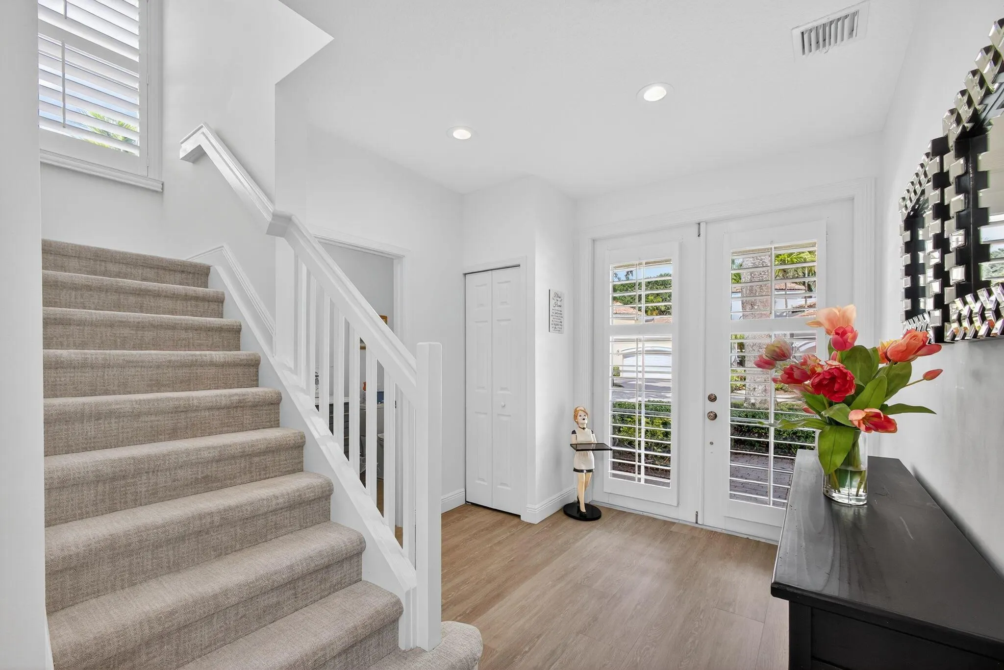 7641 Gumbo Limbo Court
