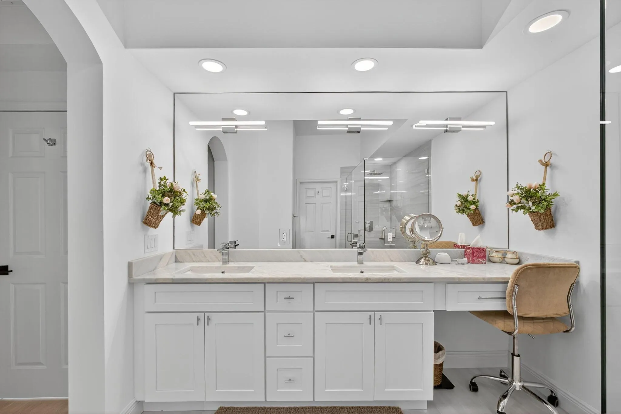 7641 Gumbo Limbo Court