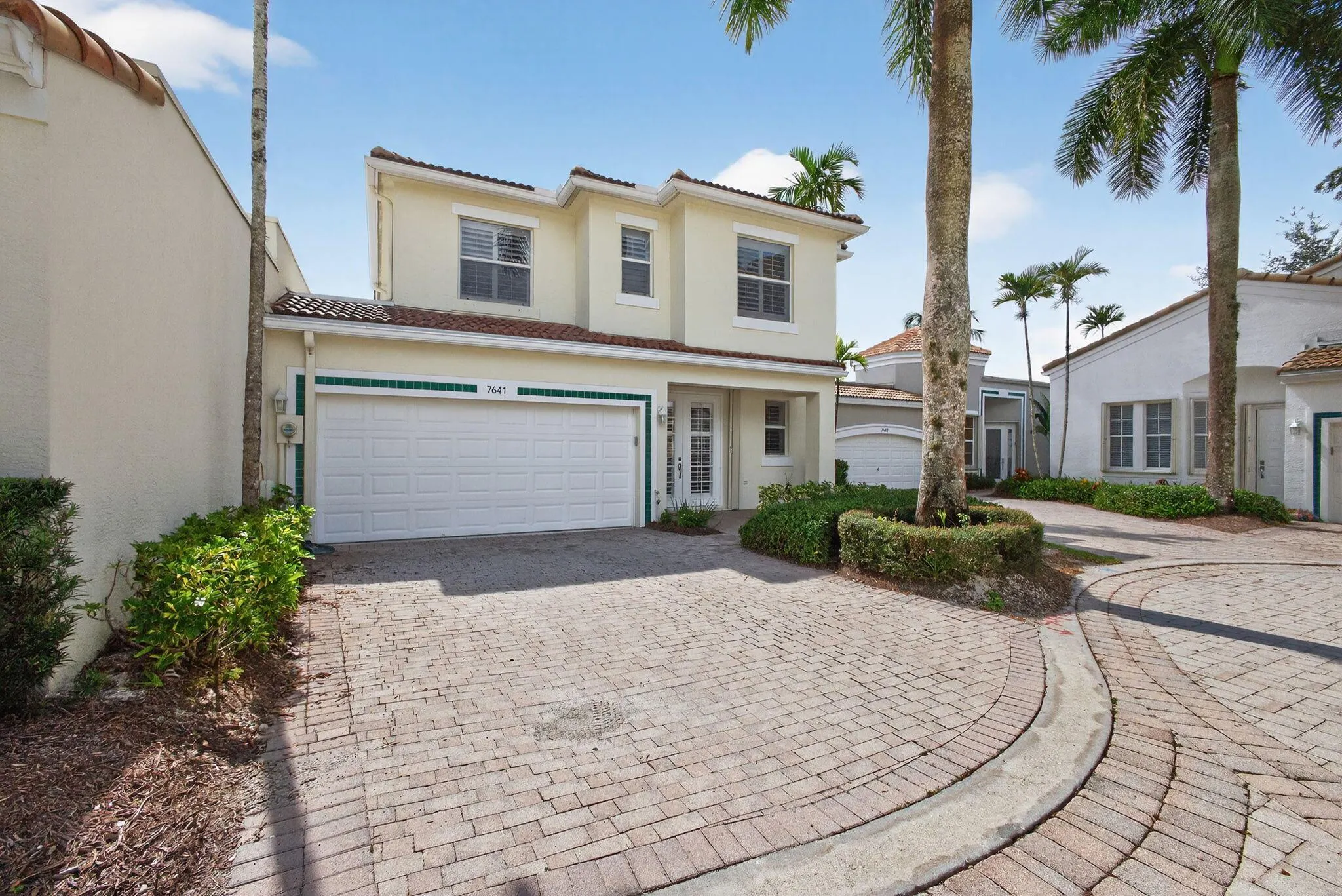 7641 Gumbo Limbo Court