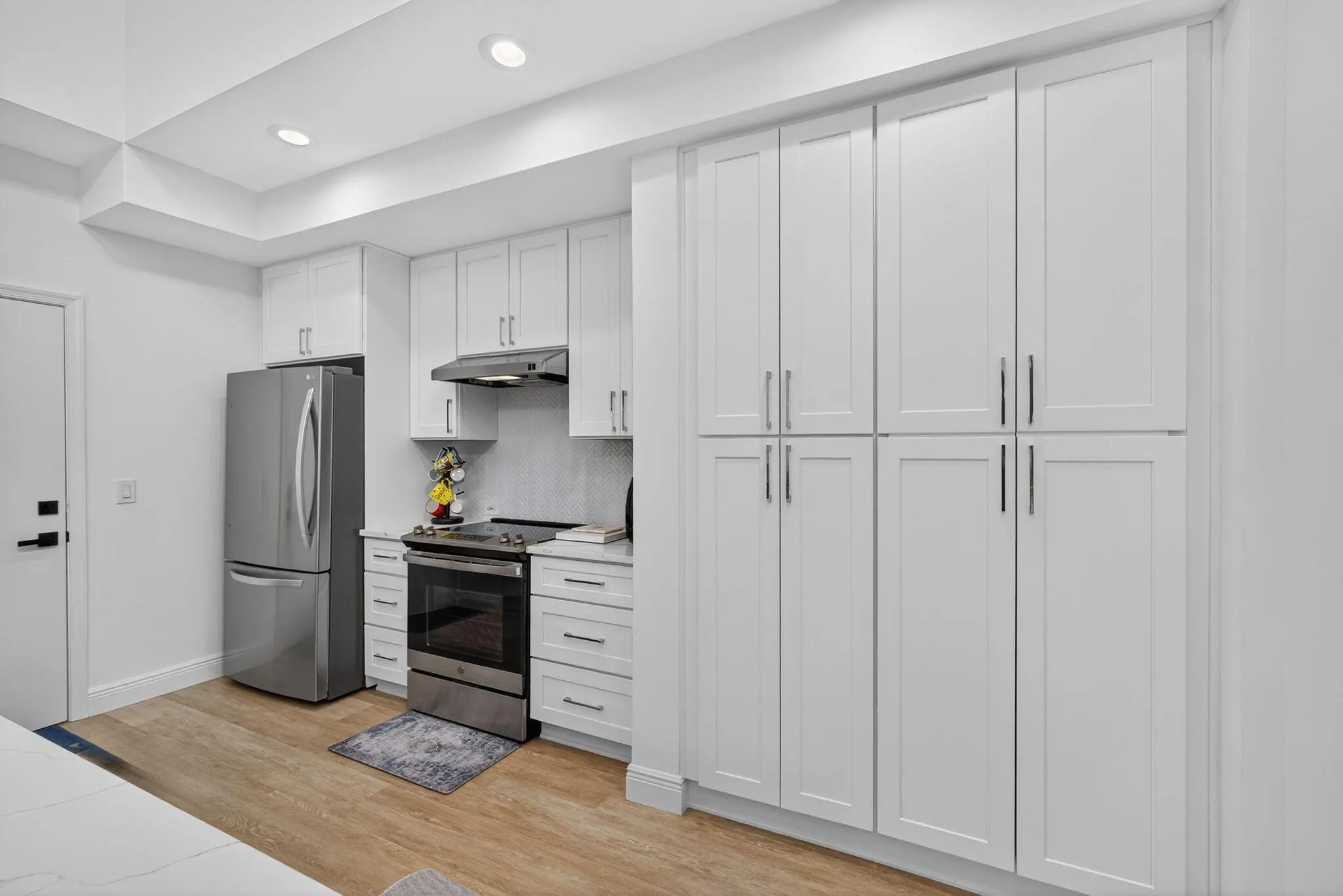 7641 Gumbo Limbo Court