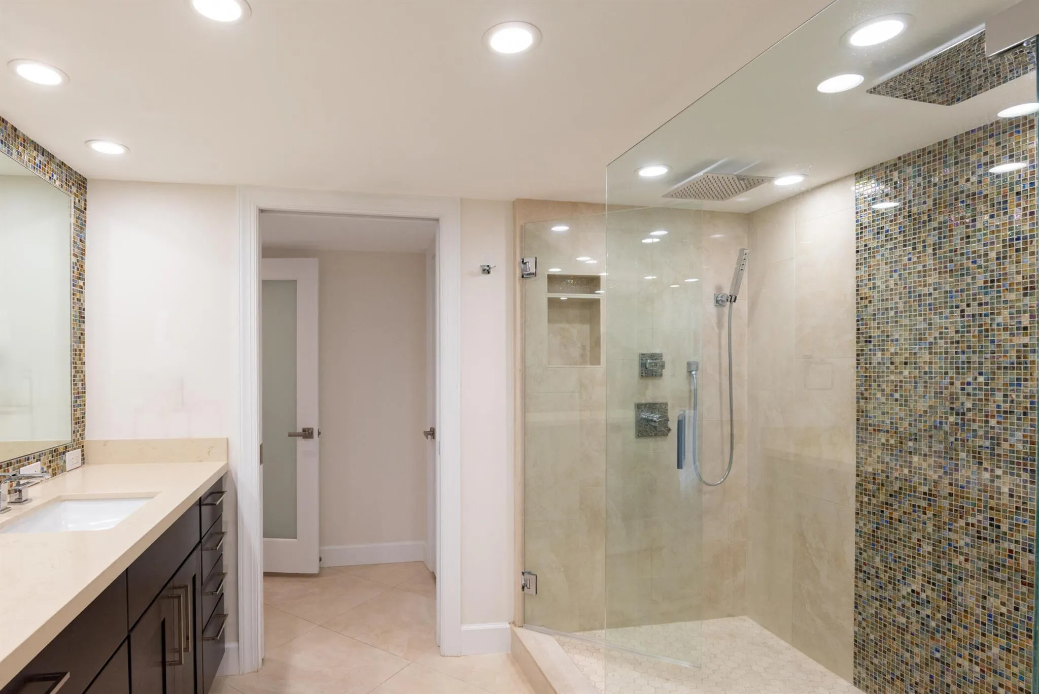 5070 N Ocean Drive, #10a