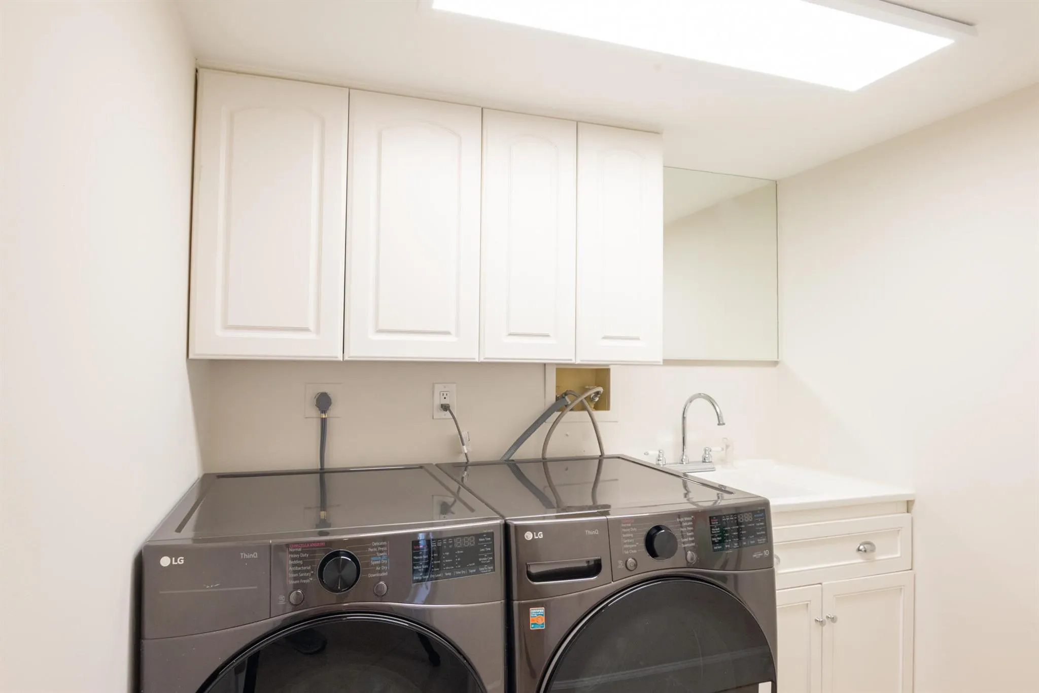 5070 N Ocean Drive, #10a
