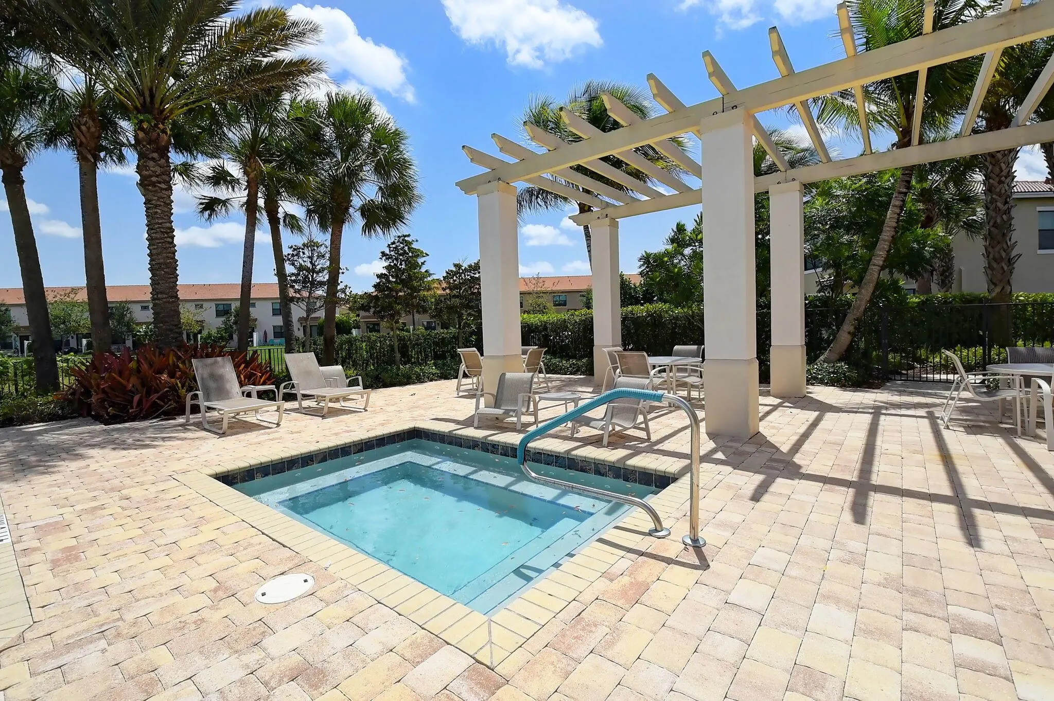 9996 Brickhill Drive, #79