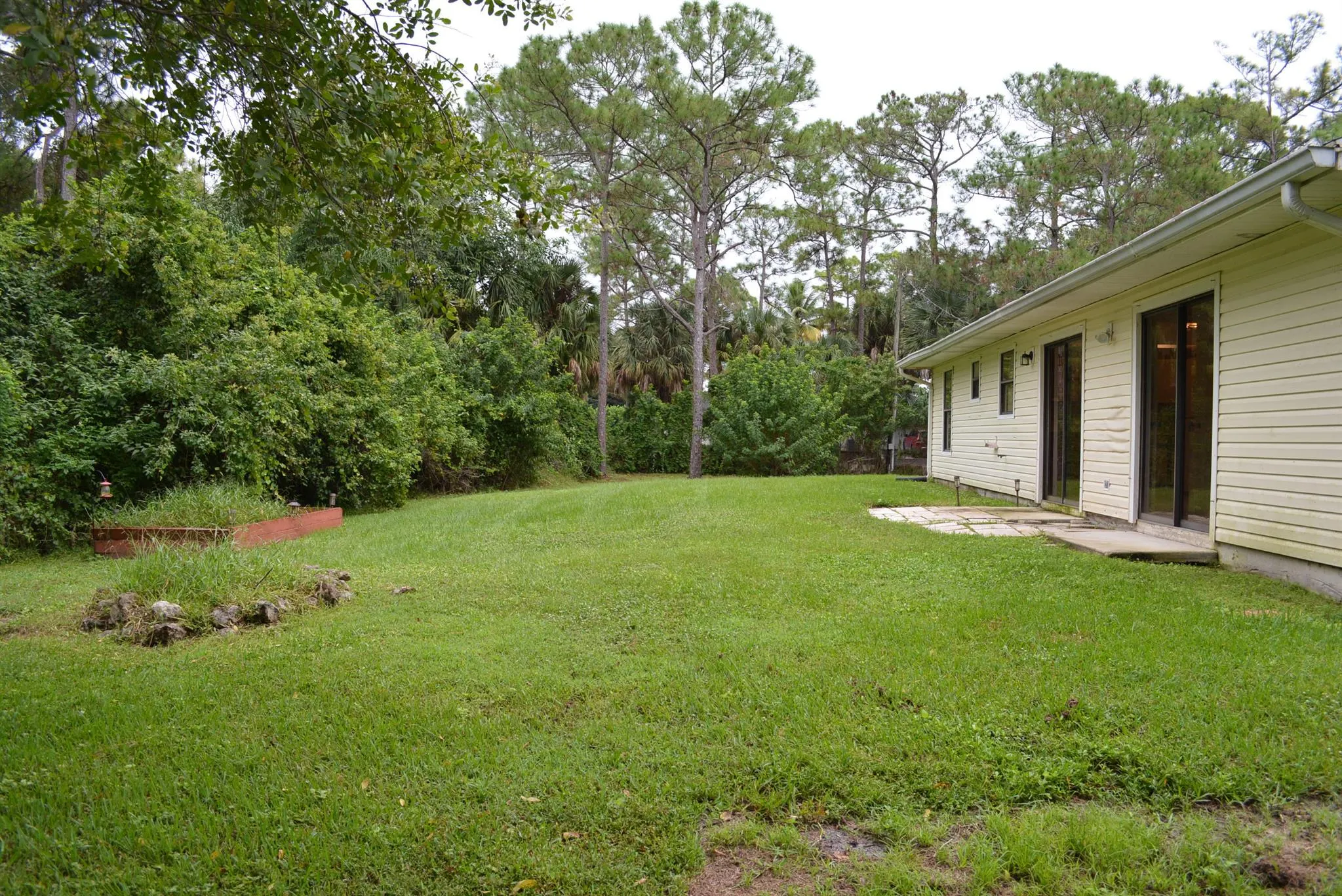 15667 93rd Street N