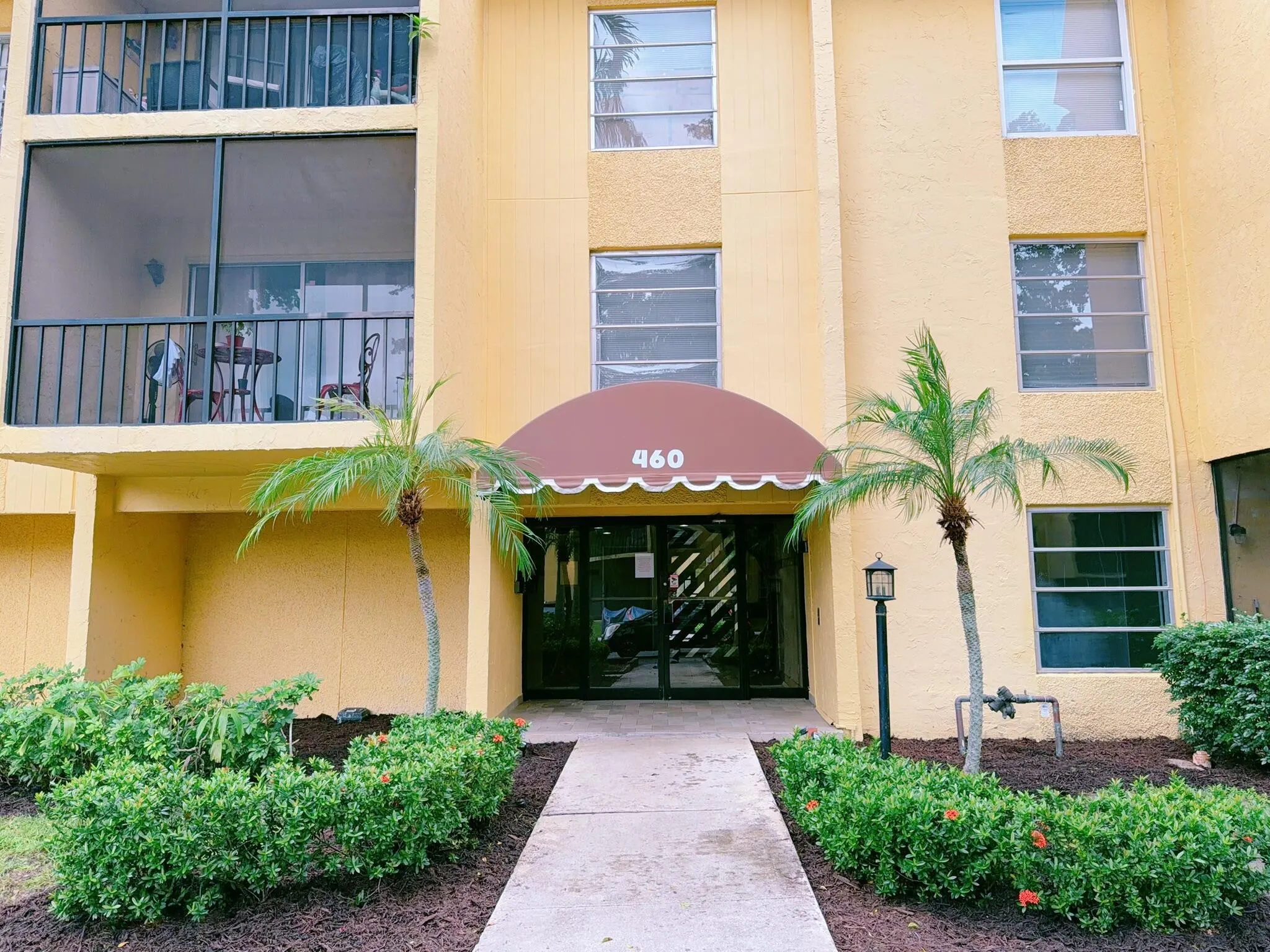 460 NW 20th Street, #3040
