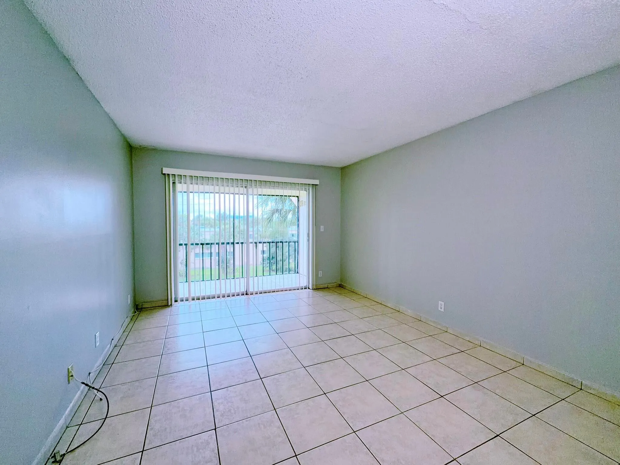 460 NW 20th Street, #3040