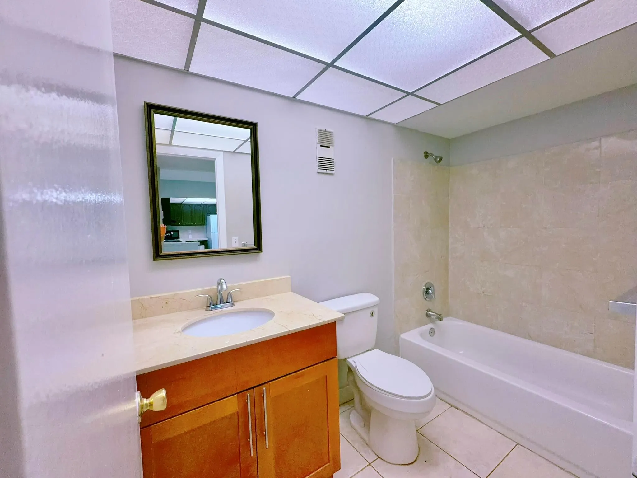 460 NW 20th Street, #3040