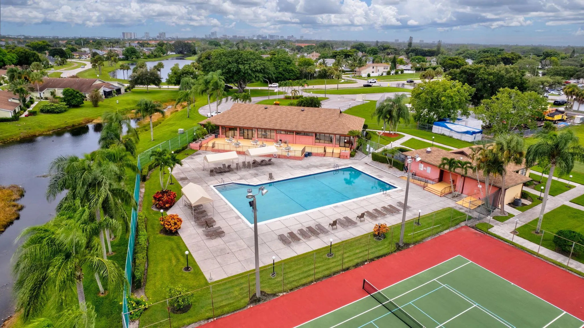 4289 Willow Pond Circle