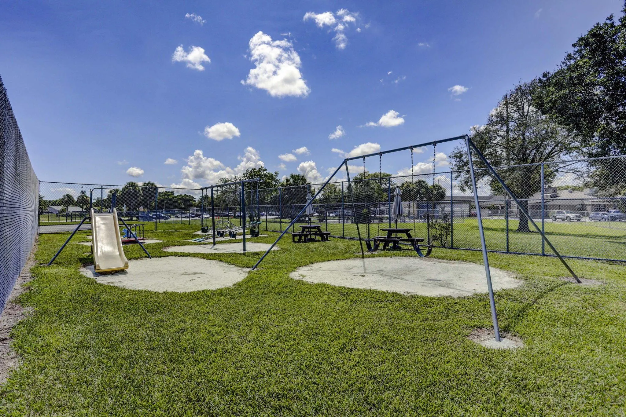 4289 Willow Pond Circle