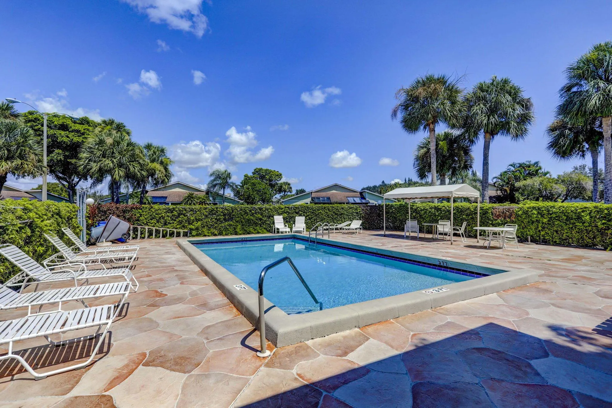 4289 Willow Pond Circle