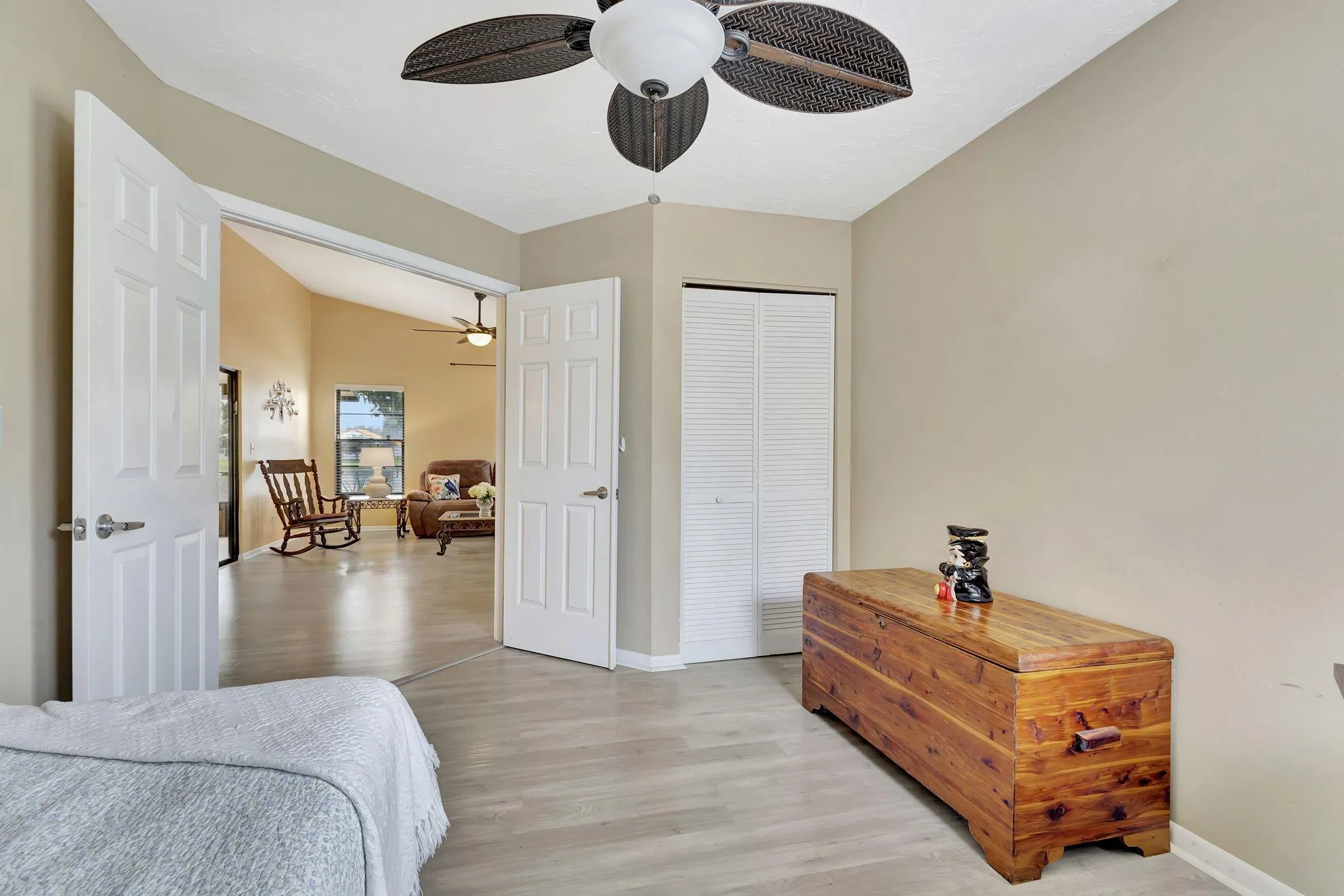 4289 Willow Pond Circle