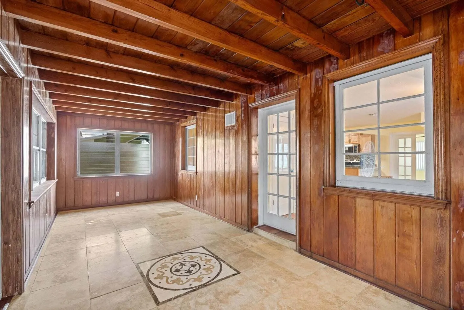 3101 Glenwood Road