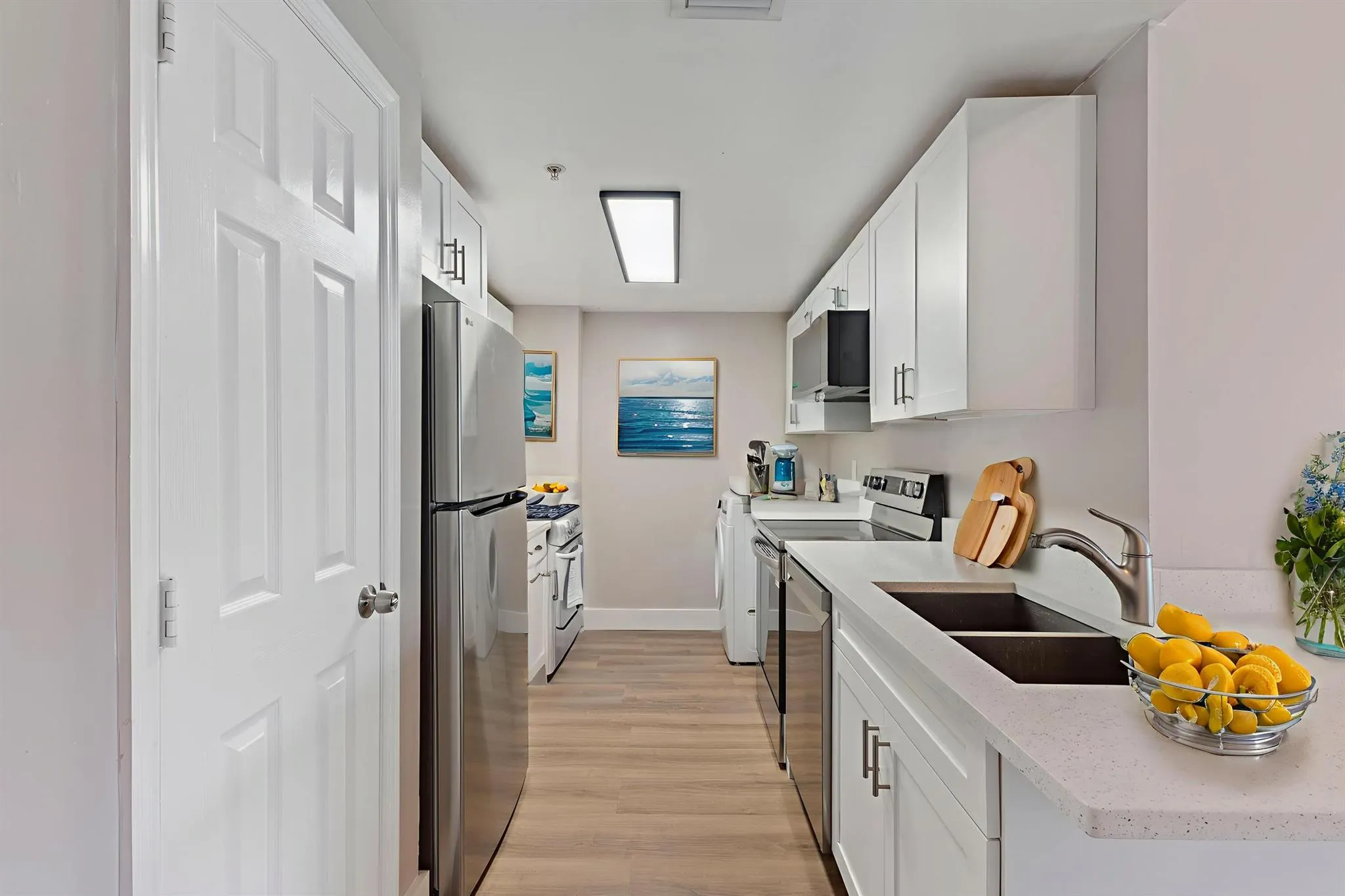 2060 Greenview Shores Boulevard, #323