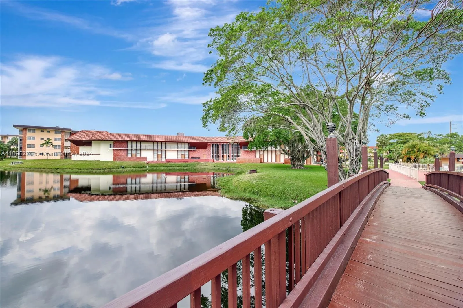 2800 NW 47th Terrace, #304b
