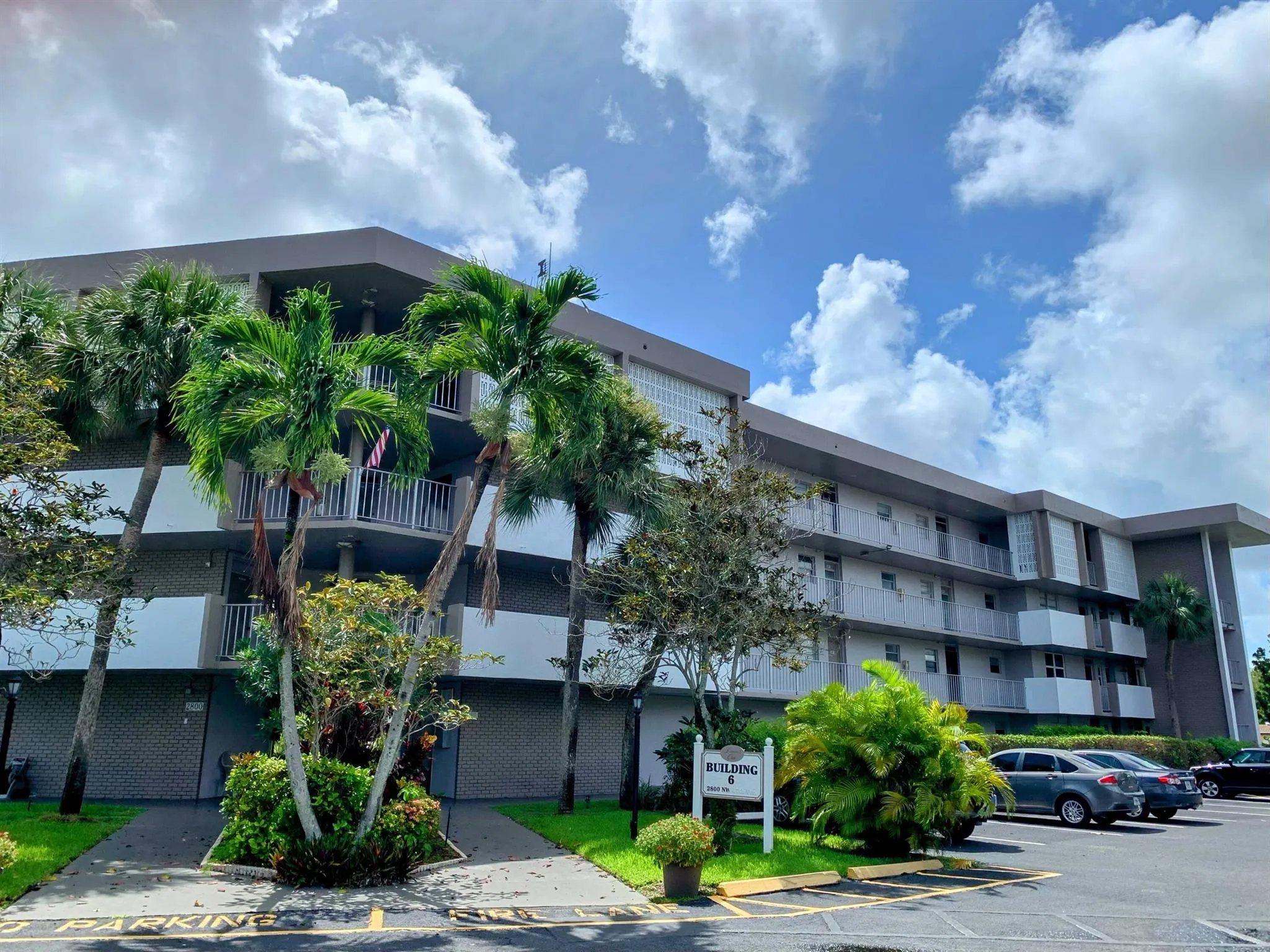 2800 NW 47th Terrace, #304b