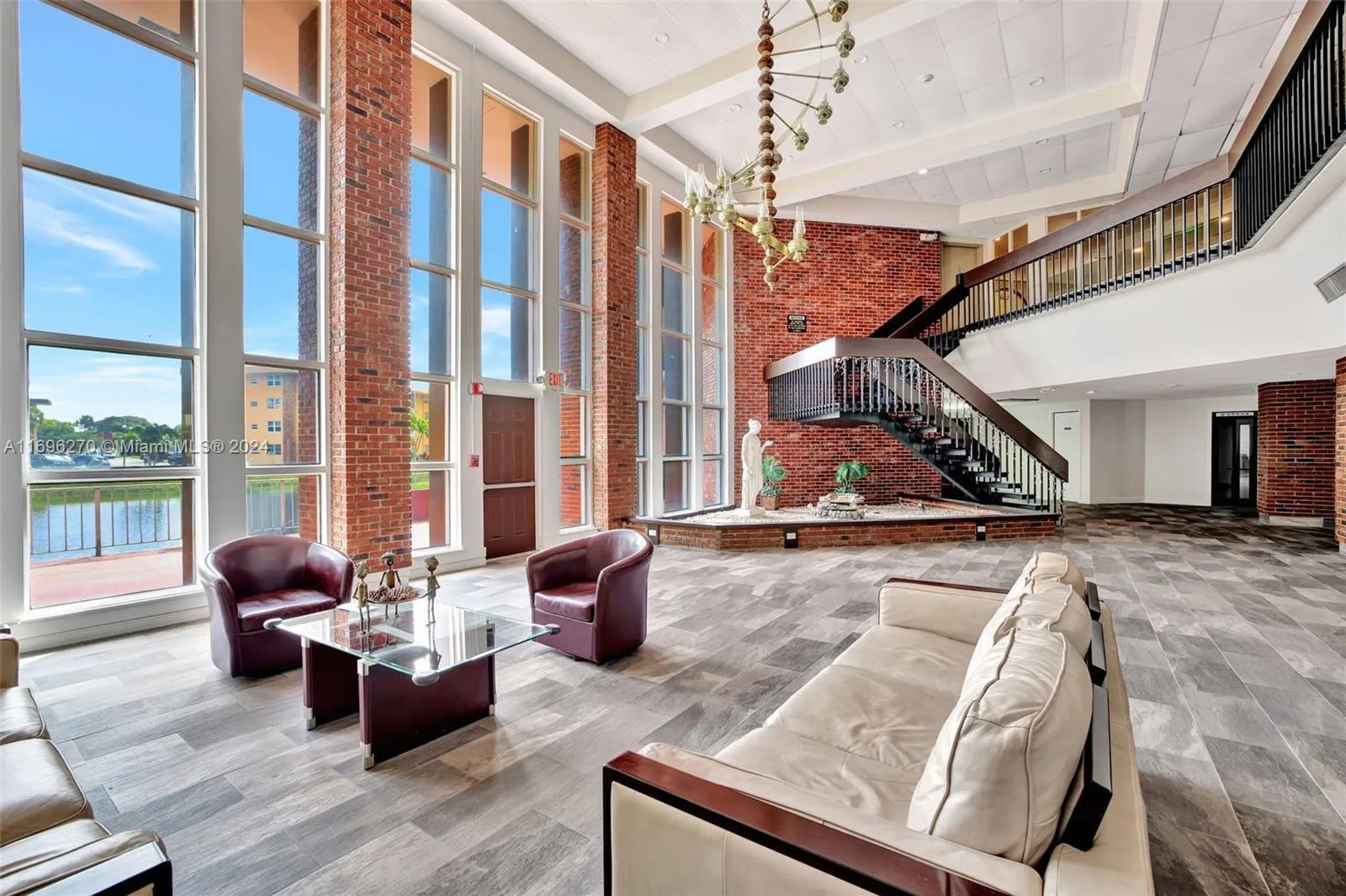 2800 NW 47th Terrace, #304b
