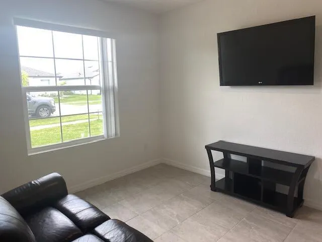 5133 Armina Place, #Studio