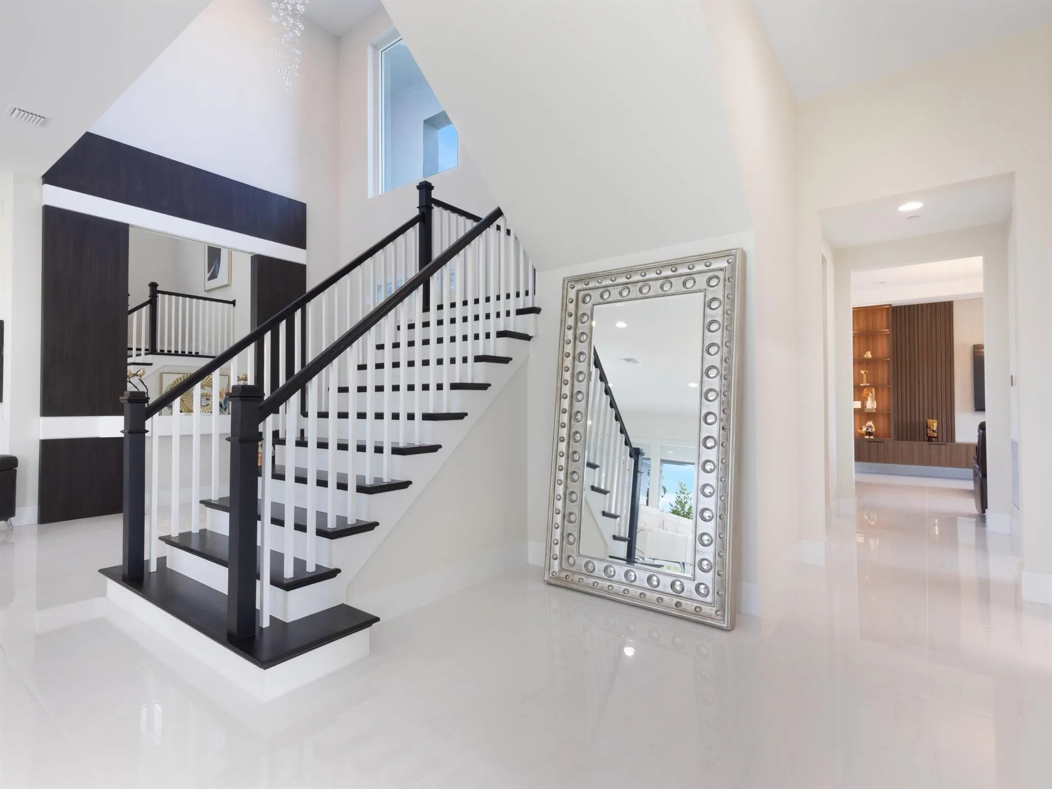 9124 Coral Isle Circle
