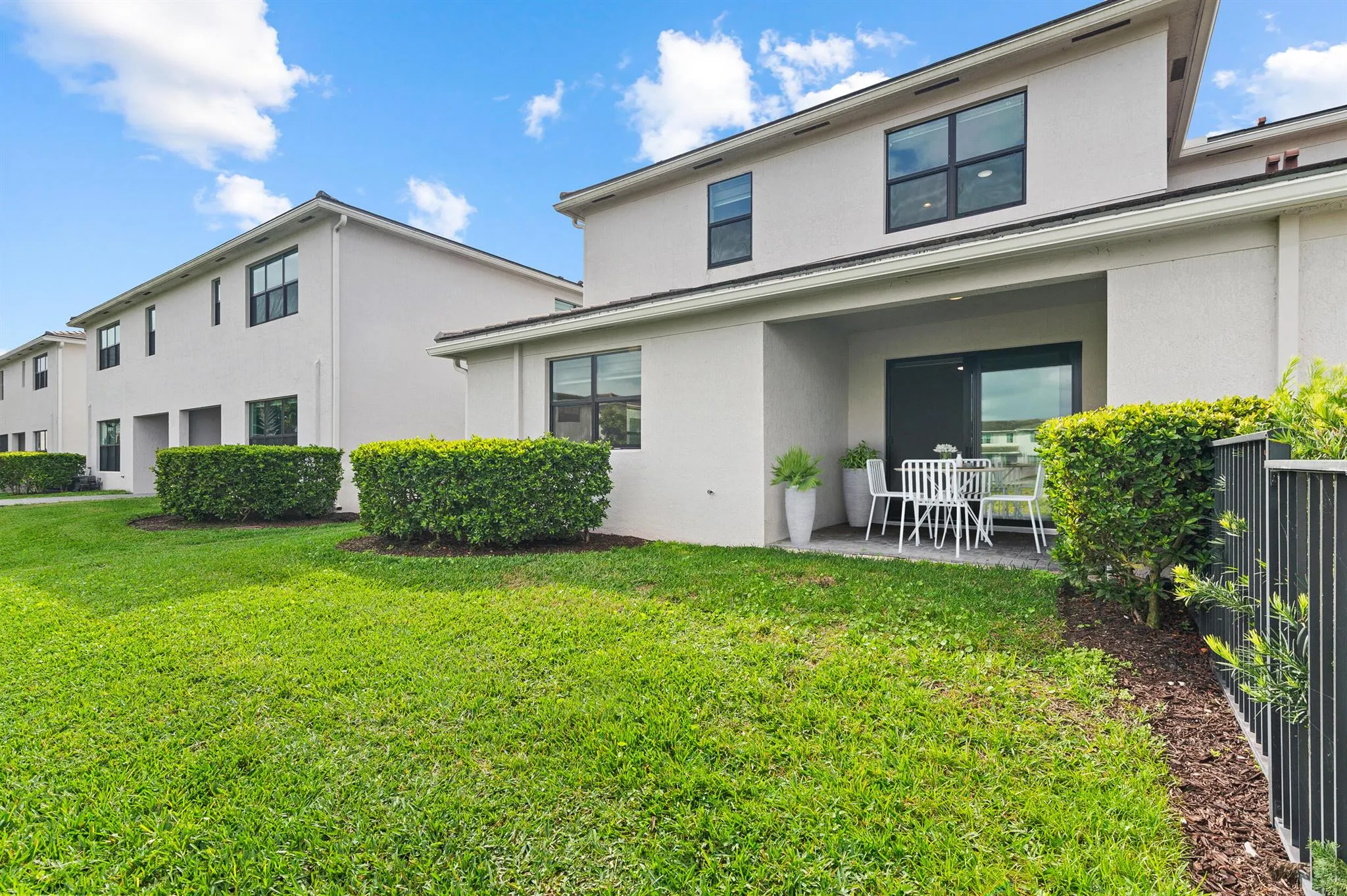 8667 Corvus Drive
