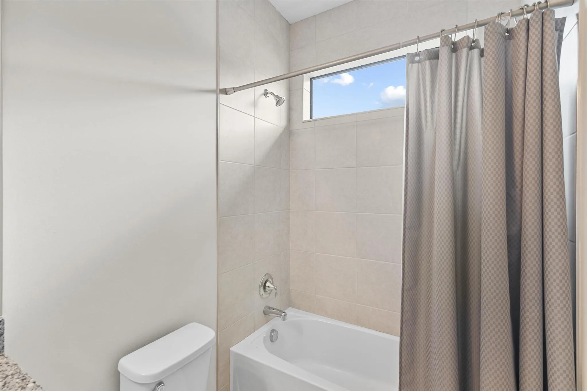8667 Corvus Drive