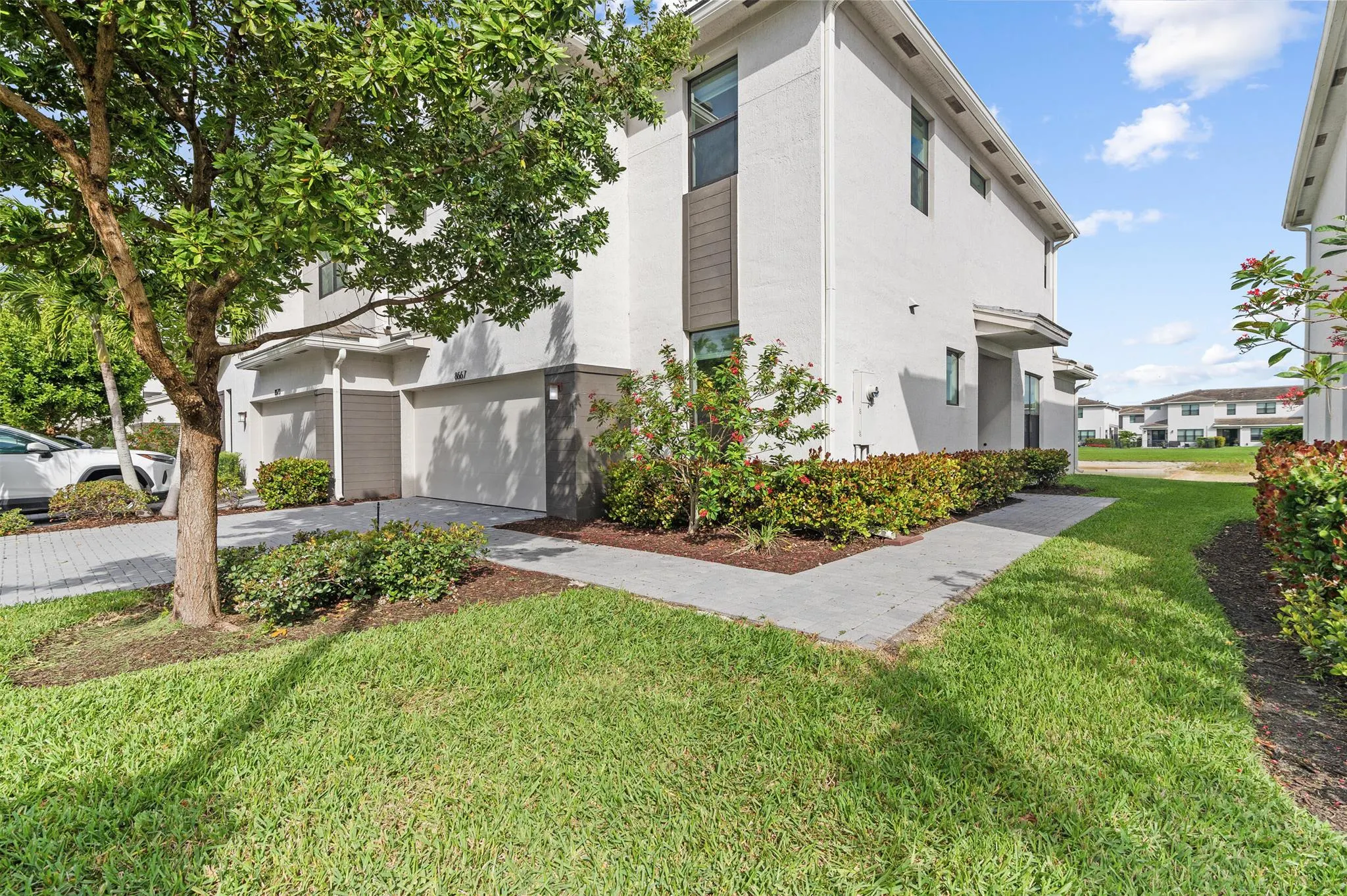 8667 Corvus Drive