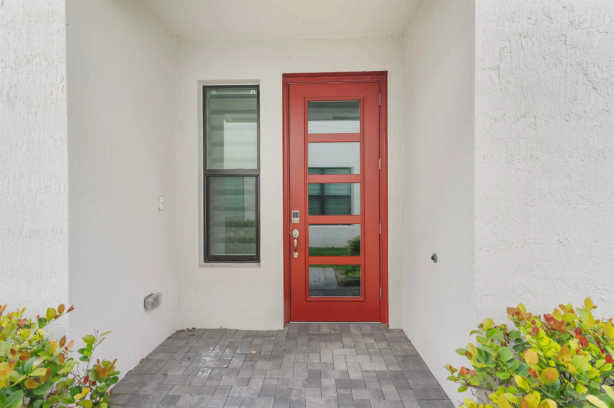 8667 Corvus Drive
