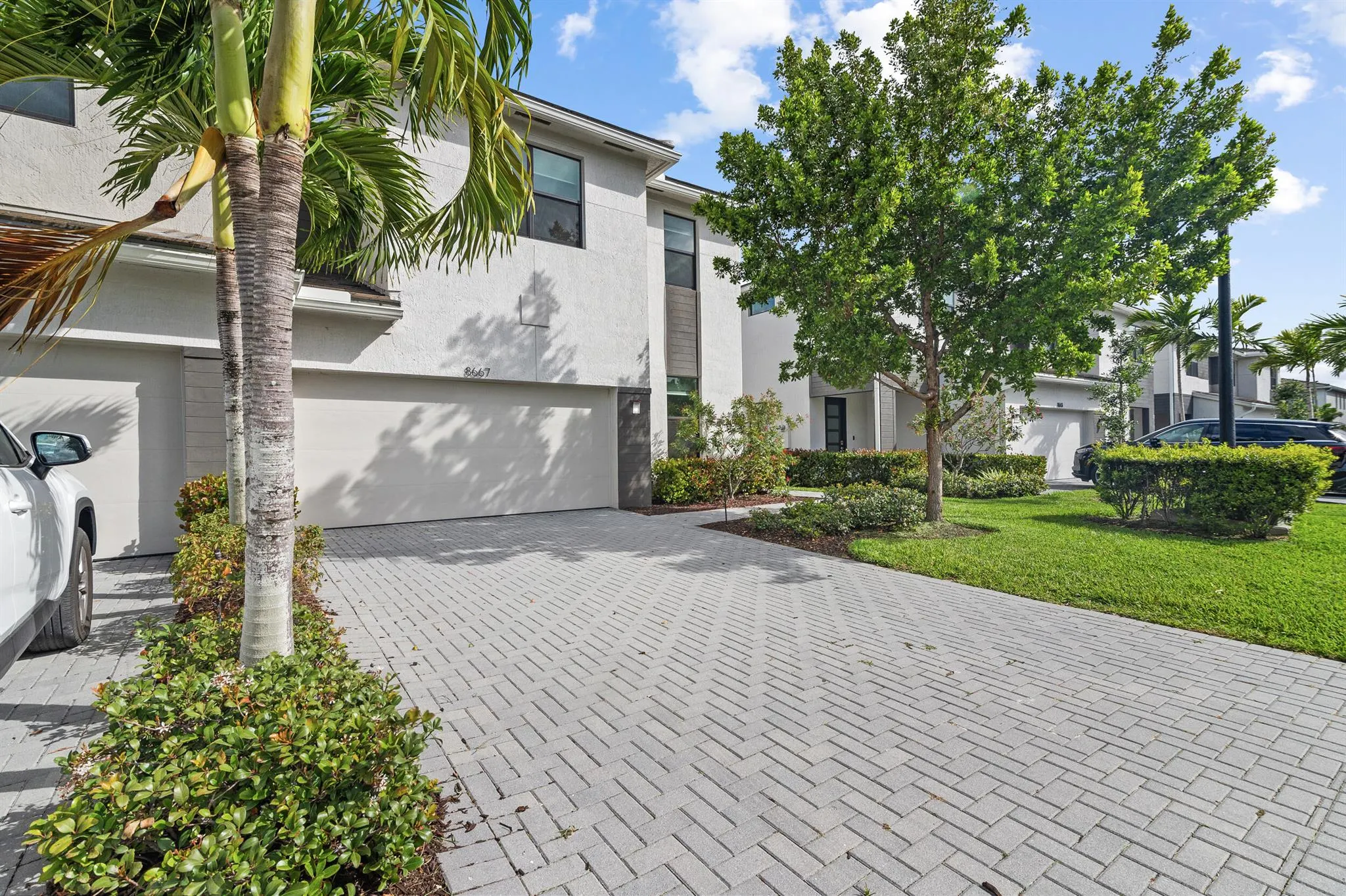 8667 Corvus Drive