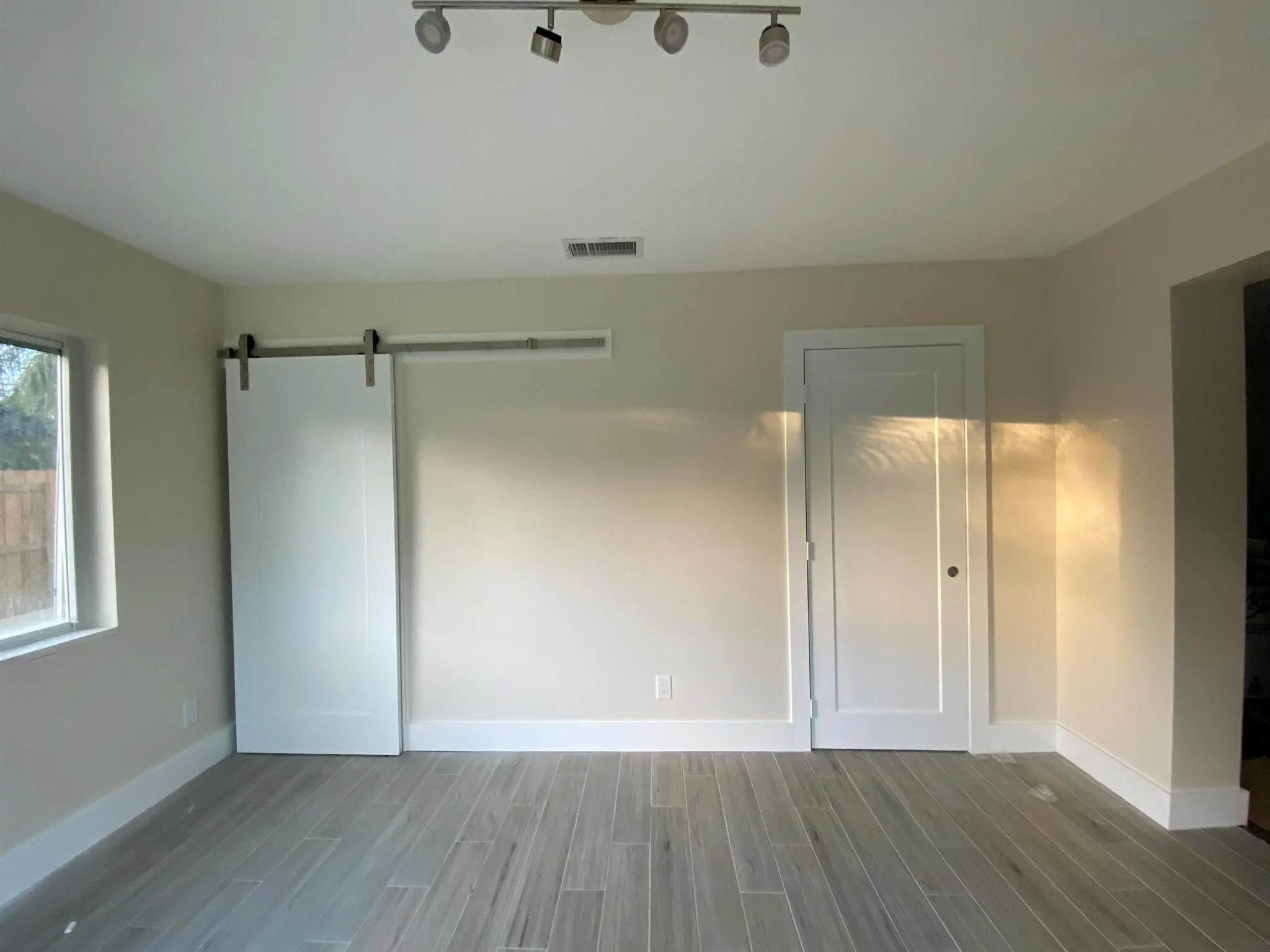 124 NW 9th Street