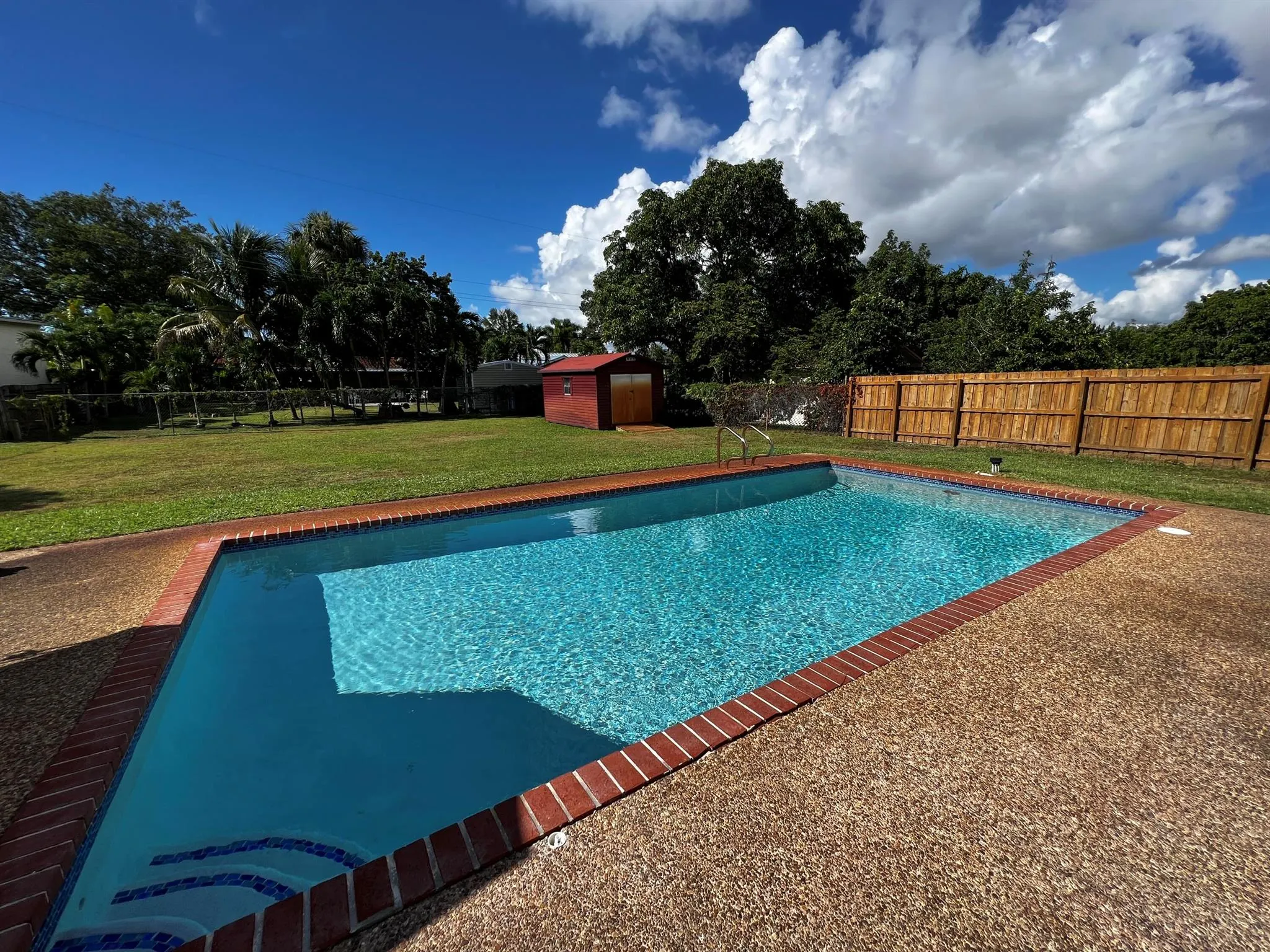 124 NW 9th Street