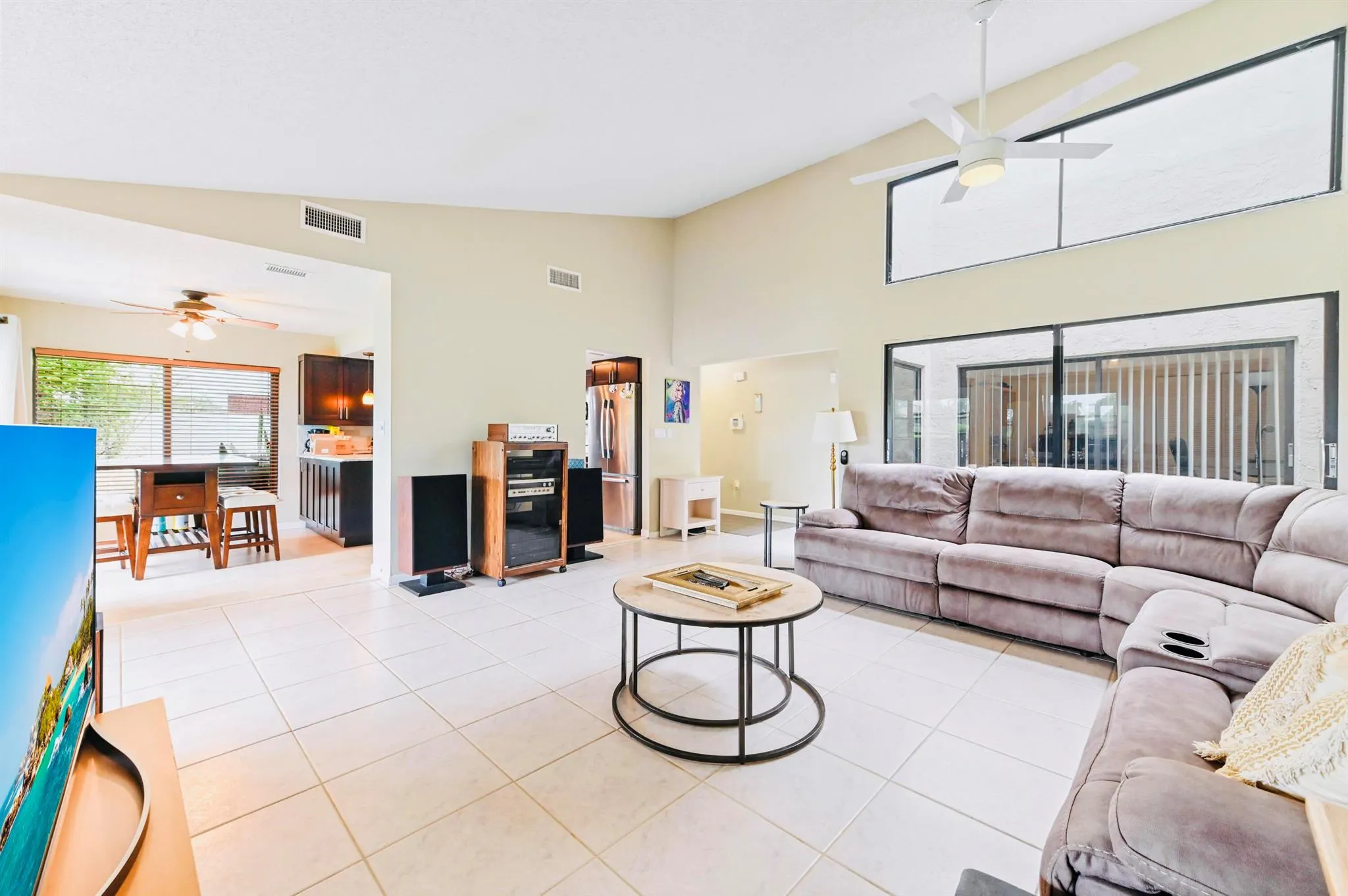 2749 SW 5th Street