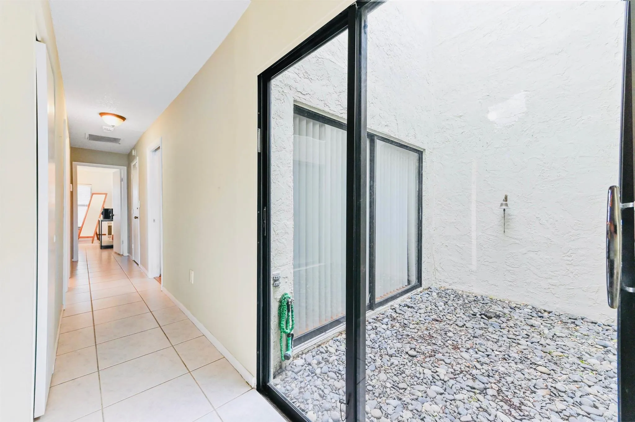 2749 SW 5th Street