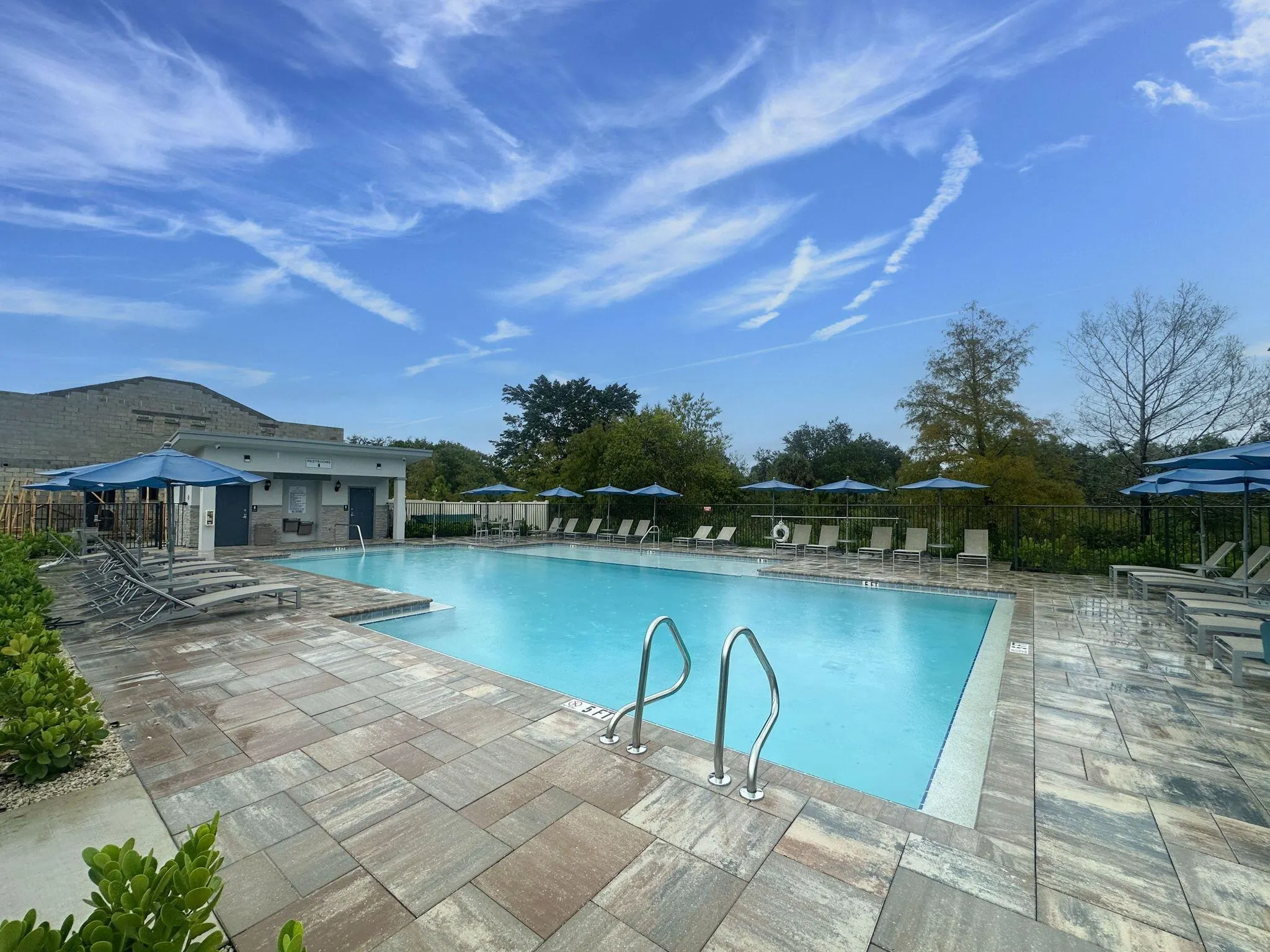 7596 SW Linus Lane